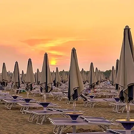 Pleasant Flat In Near The Hotel Bibione